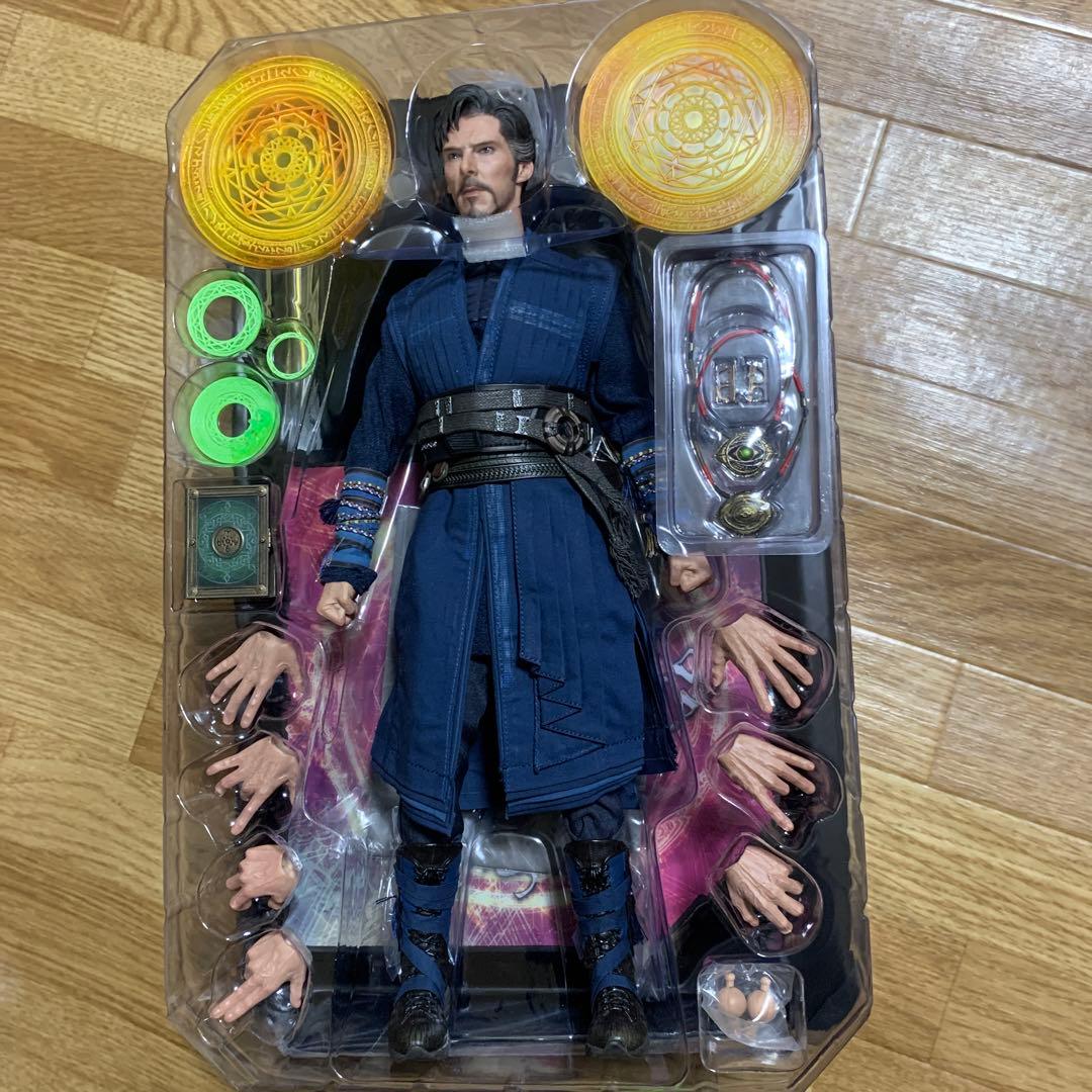 ドクターストレンジ　初版　第1作　ホットトイズ　フィギュア　マント欠品