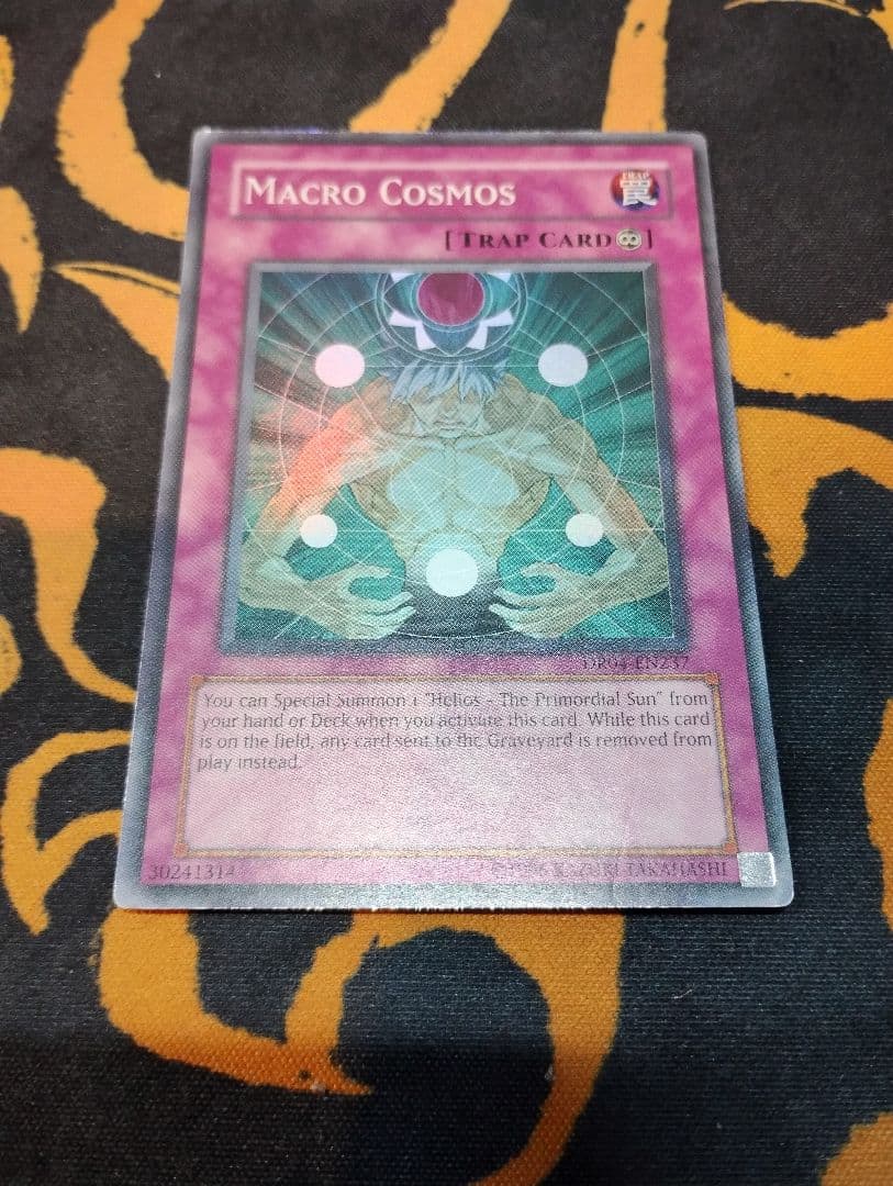 マクロコスモス　遊戯王　英語　スーパー　DR Amazon.co.jp: マクロコスモス スーパーレア 遊戯王 レアリティ