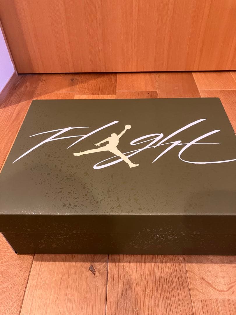 靴 Nike Air Jordan 4 Retro SE Craft \"Olive\"