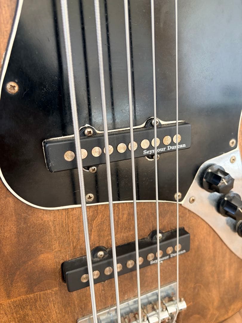 Squier Affinity Jazz Bass V カスタム品 ダンカン搭載 - メルカリ