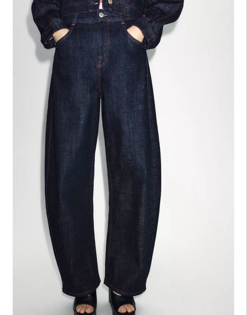 タグ付新品☆ZARAのZ1975ハイウエストバレルフィットデニムパンツ