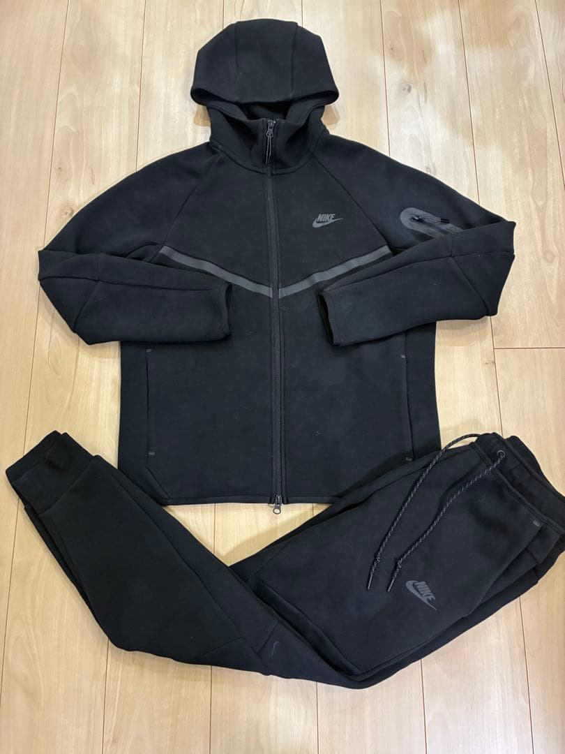 ナイキテックフリース セットアップ 上下 Mサイズ ブラック 赤タグ