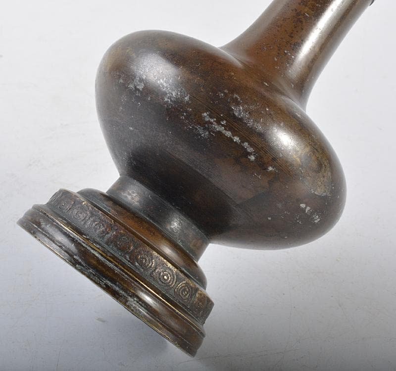 中国 古銅 饕餮文 長頸瓶 V R4312 - メルカリ