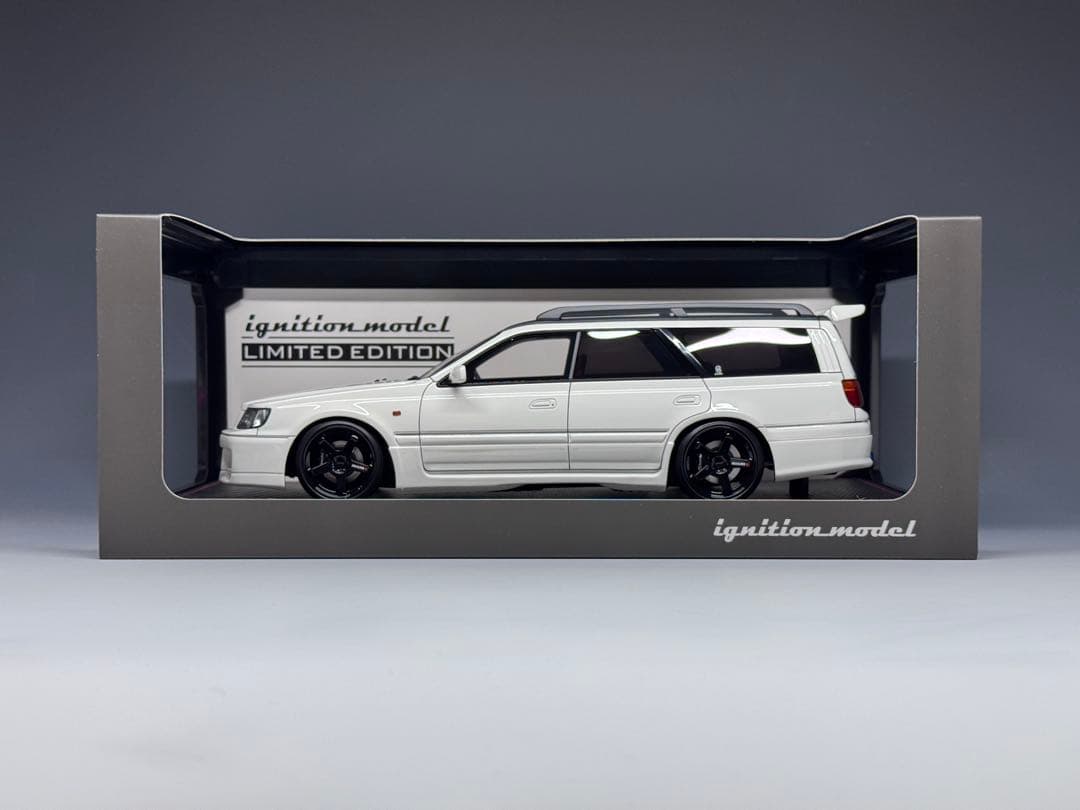 IG 1/18 日産 ステージア 260RS WGNC34 ホワイト RB26