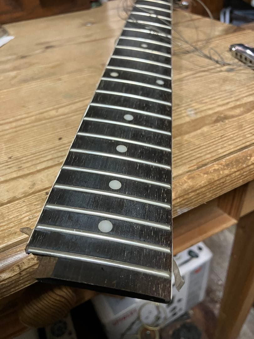 KISS キッス ステージで破壊されたSilvertone エレキギター ネック