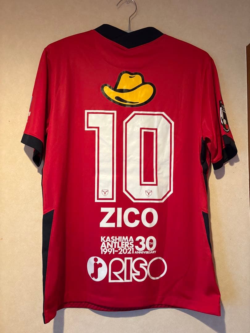 鹿島アントラーズ ジーコ 30周年記念ユニフォーム 2021年 鹿島アントラーズ、「30周年記念モデル」の2021新ユニフォームを発表