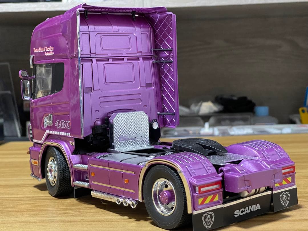 デコトラ‼️1/24 イタレリ製・旧型スカニア・トレーラーヘッド完成品‼️