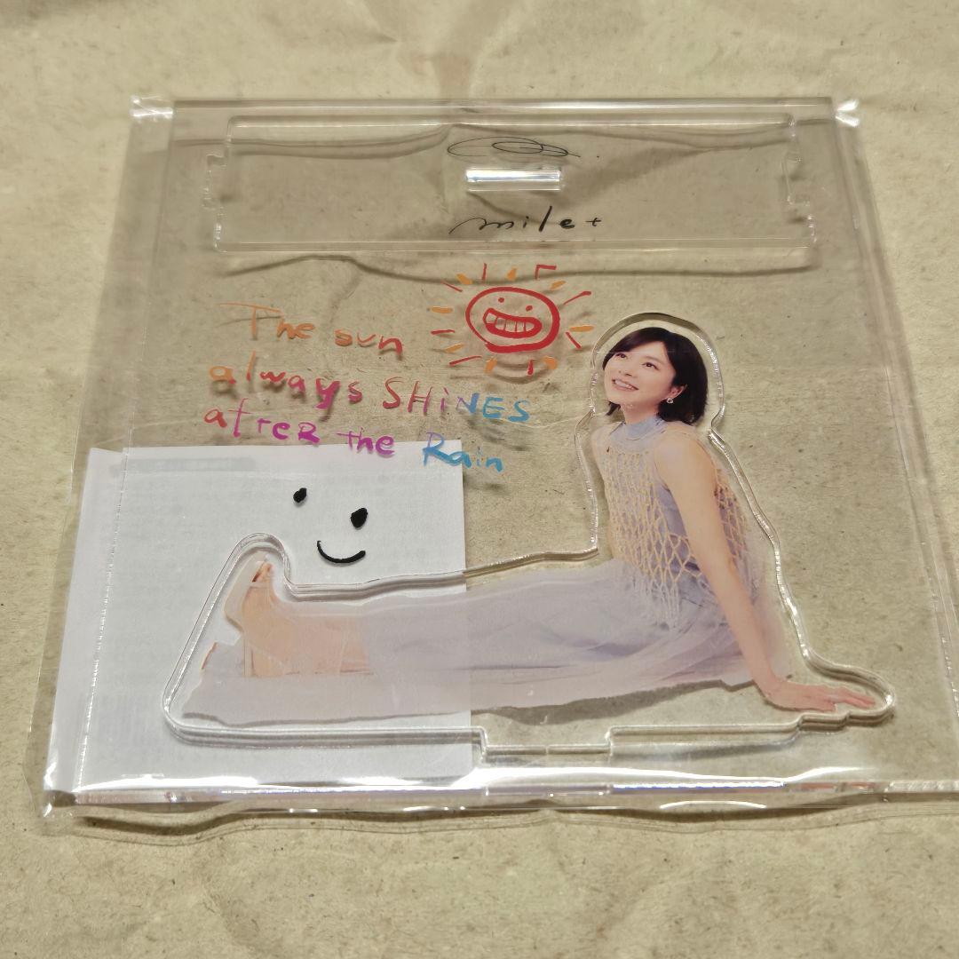 milet アクリルスタンド