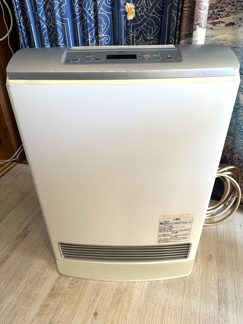 リンナイ空気清浄機+イオン運転機能付ガスファンヒーターRC-T580ACP リンナイ Wiz RC-B5801ACP [都市ガス ホワイト] 価格比較 - 価格.com