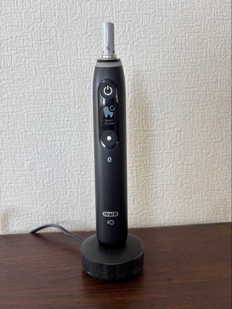 Oral-B ( オーラルビー ) 電動歯ブラシ iO7 ブラック iO7 | 電動歯ブラシ【ブラウンオーラルB】