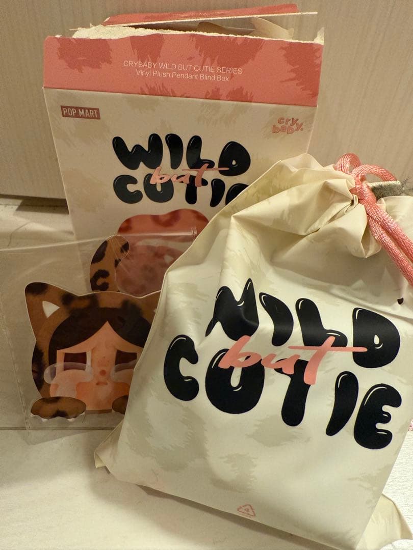 Crybaby wild but cutie クライベイビー シークレット - メルカリ