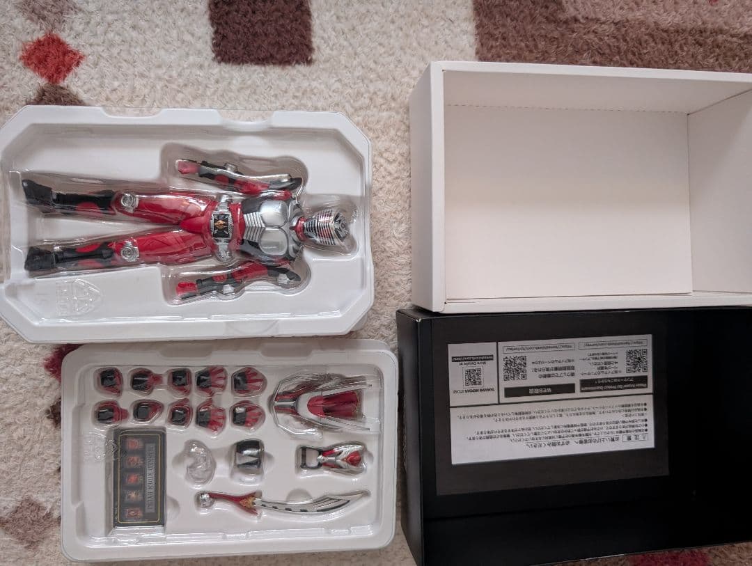 S.H.Figuarts 真骨彫 仮面ライダー龍騎