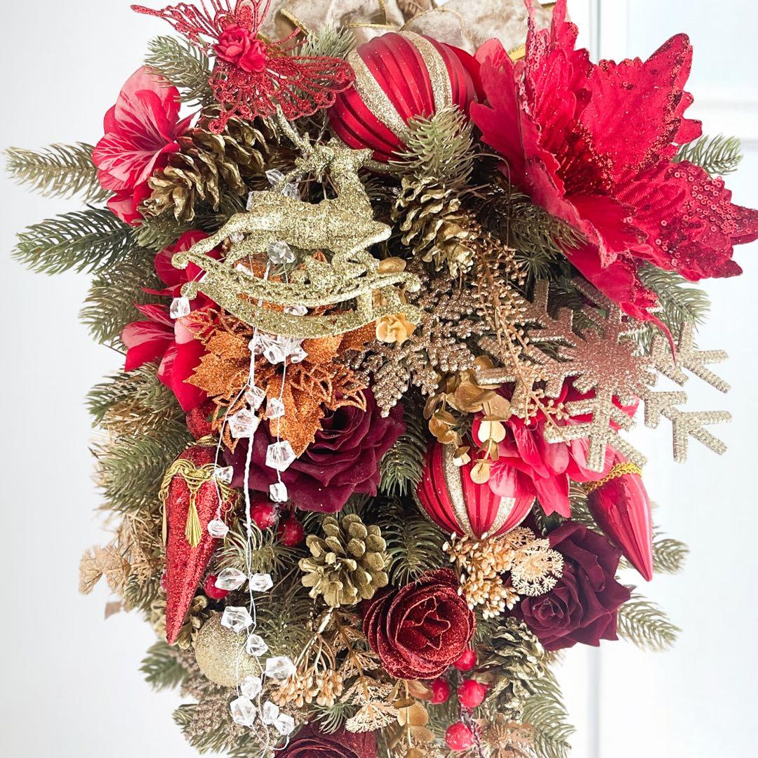 星夜に贈るクリスマスローズの煌めきスワッグ《ノエル・ラグジュアリー》ツリー