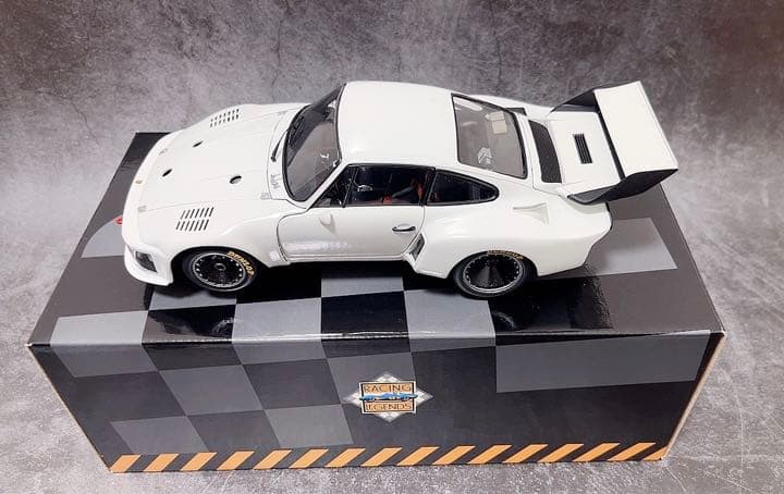 ミニカー　1\18 ポルシェ935 exoto エグゾト　レア　 Porsche