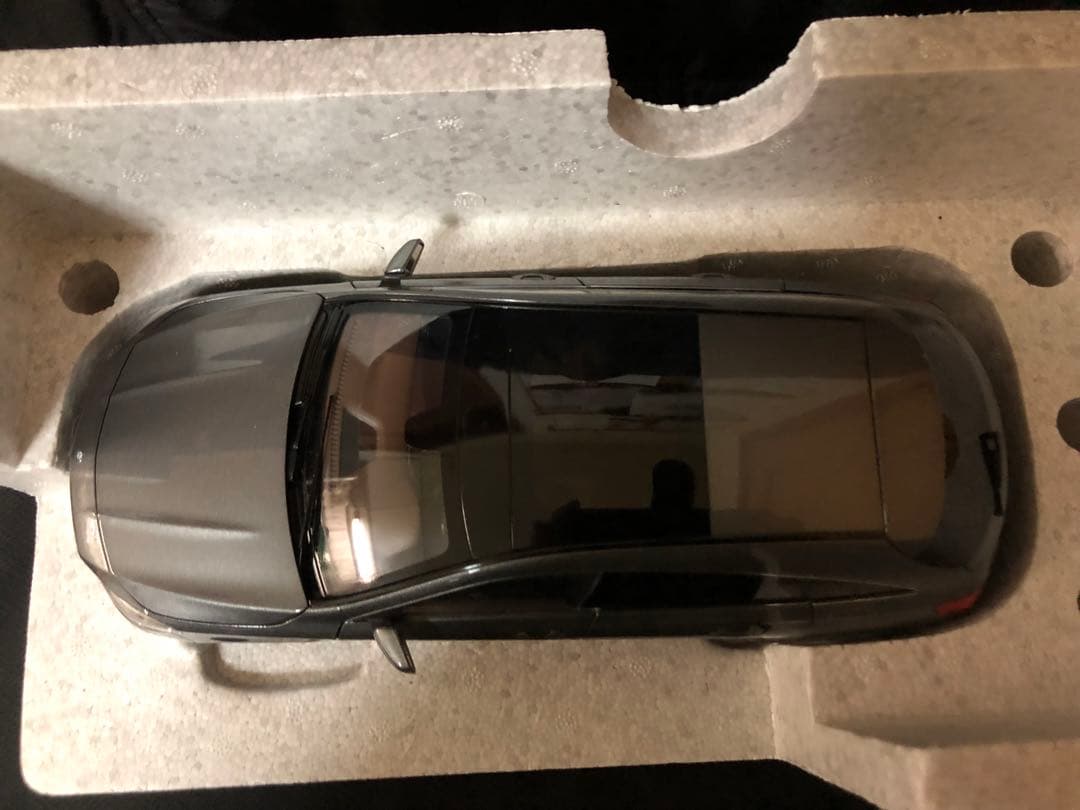 新品]ディラー販売品Mercedes Benz 1/18CLAクラスシルバー - メルカリ