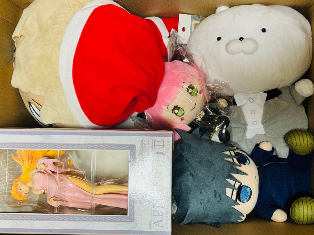 アニメグッズ 雑貨 まとめ売り 120サイズ ノンジャンル 大量 200点以上