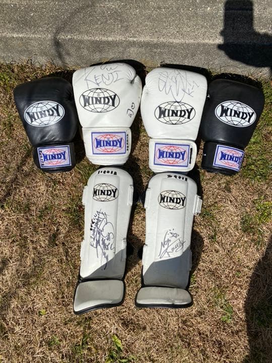 Winning windy isami キックボクシング　k1 グローブ 楽天市場】【送料無料】Windy ウィンディー ボクシンググローブ 8 10