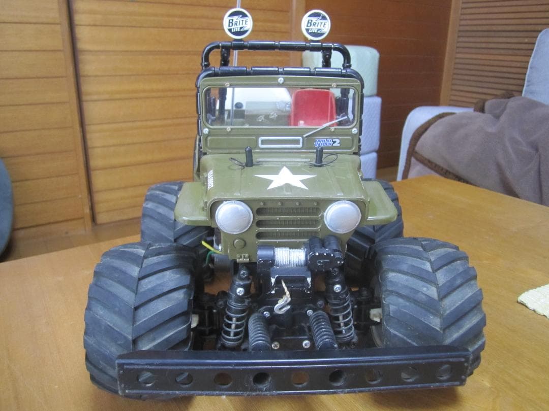 ラジコンカー 送料込み 価値がわからないので土曜日までの特別特価