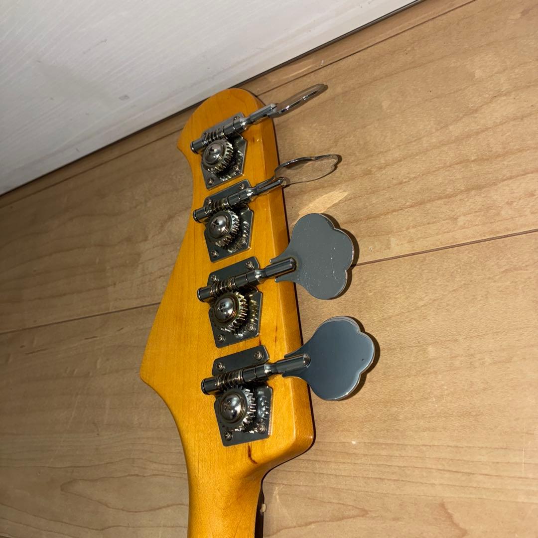 初期ロゴ バッカス ユニバースシリーズ ジャズベースタイプベース