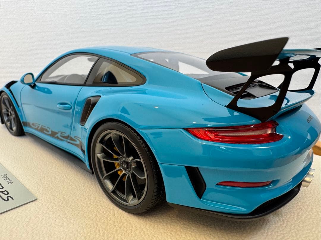 【EIDOLON】EML060B Porsche 911 GT3 RS 2018