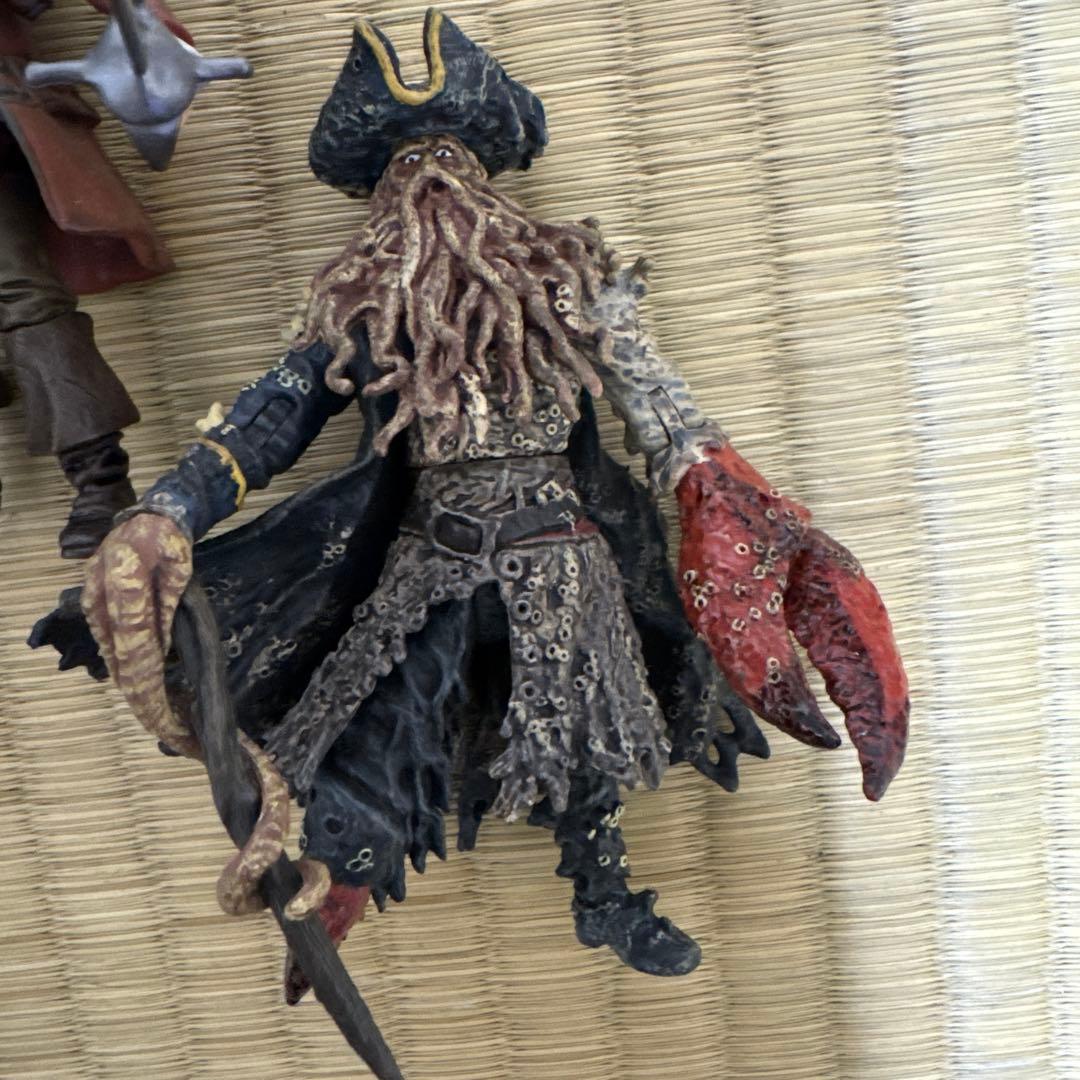 パイレーツ・オブ・カリビアン フィギュア 4体セット - メルカリ