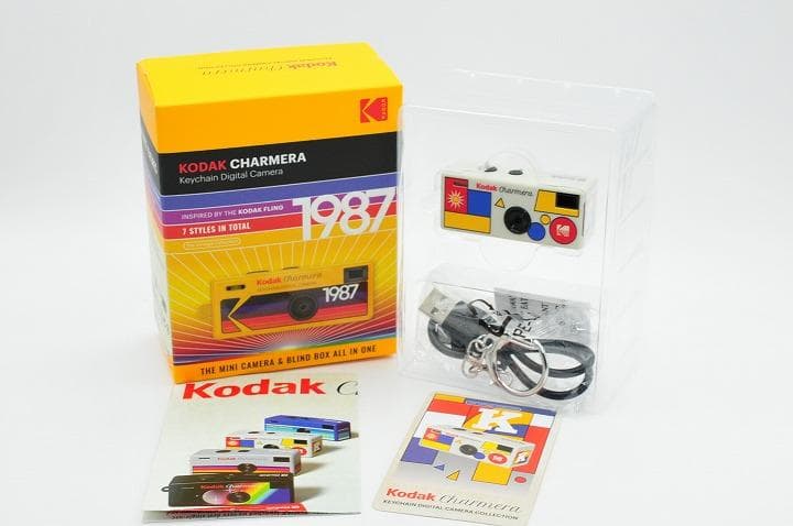 15645F 新品 開封のみ KODAK CHARMERA コダック チャーメラ カメラ KODAK CHARMERA /コダック チャーメラ キーチェーン デジタル
