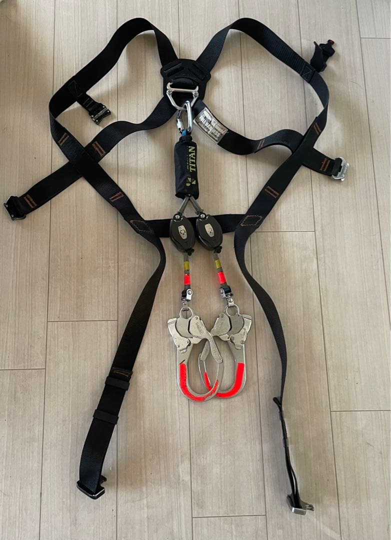 フルハーネス 新規格 安全帯 Amazon.co.jp: [GUANGJIA] フルハーネス安全帯 新規格 セット 墜落制止