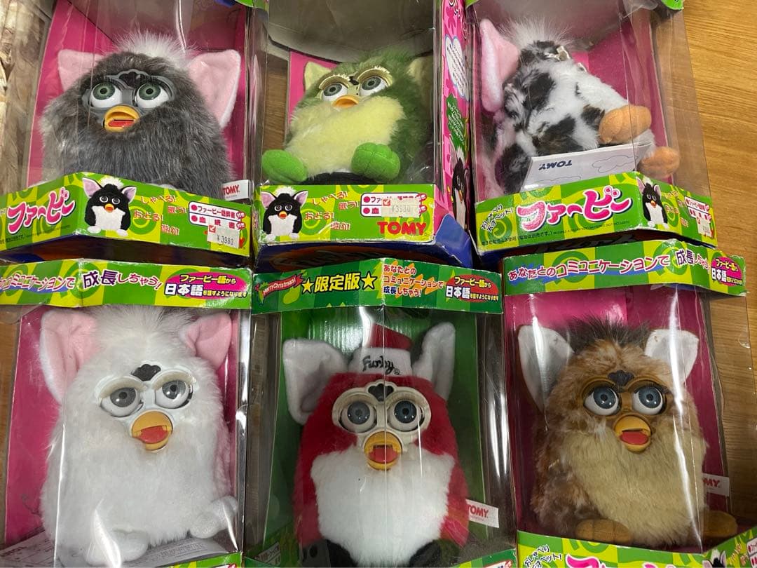 超絶レア！初代ファービー クリスマス限定 - メルカリ