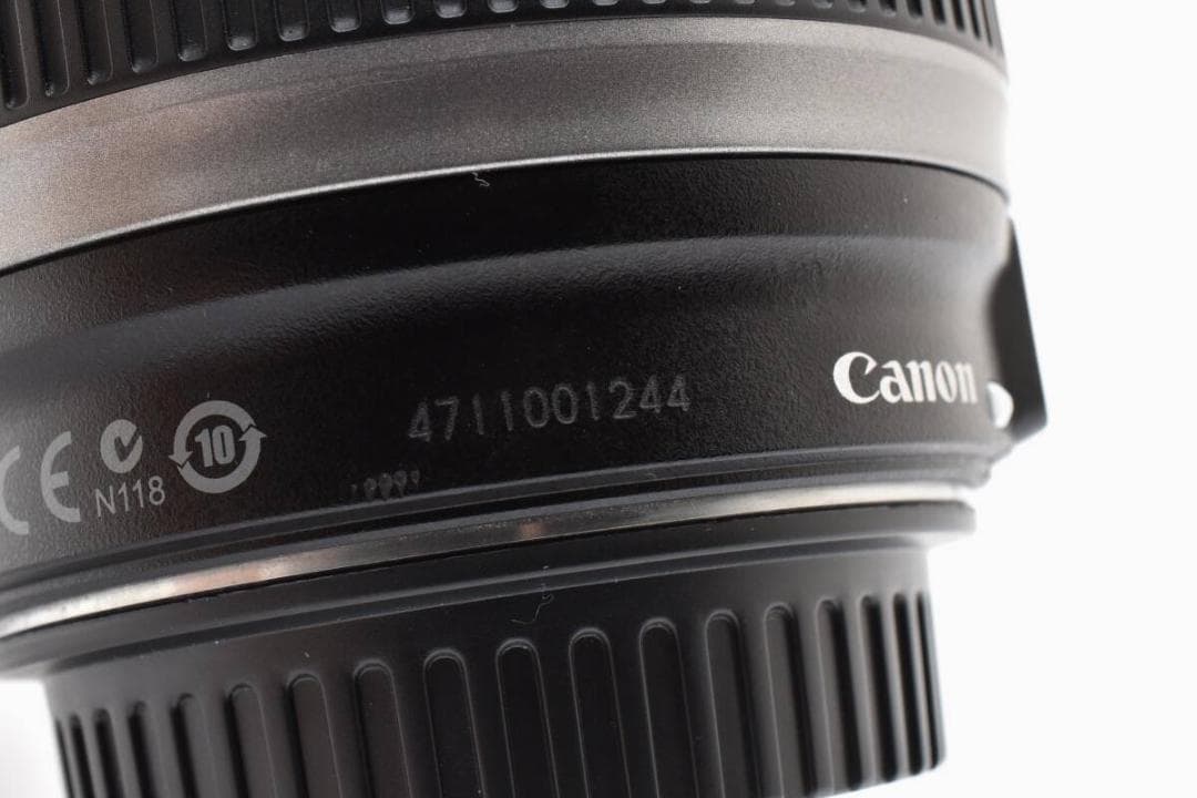 ★美品★ キヤノン EF-S 18-200mm F3.5-5.6 IS #390