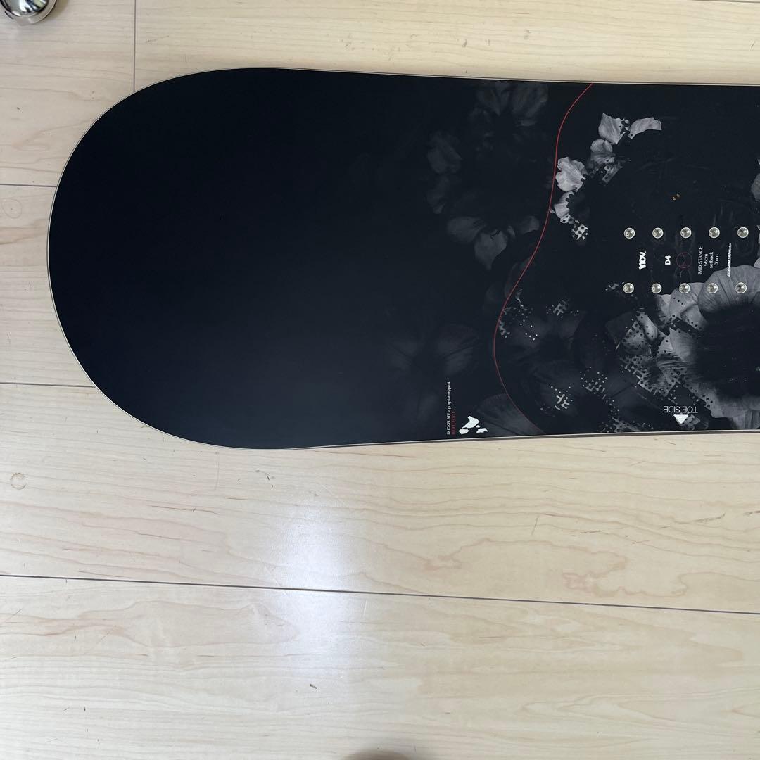 18-19NOVMBR D4オガサカ 国産スノーボード板 美品❗️150センチ