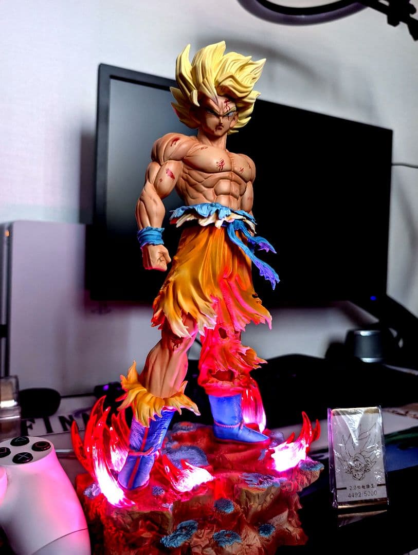 5000体限定 スーパーサイヤ人 孫悟空 ガレージキット シリアル