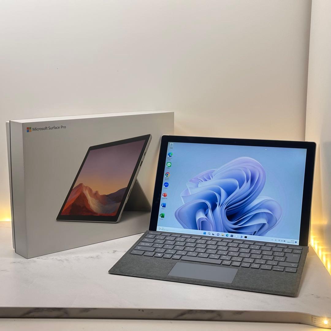 化粧箱付属】Surface Pro7 Corei3/4GB/128GB