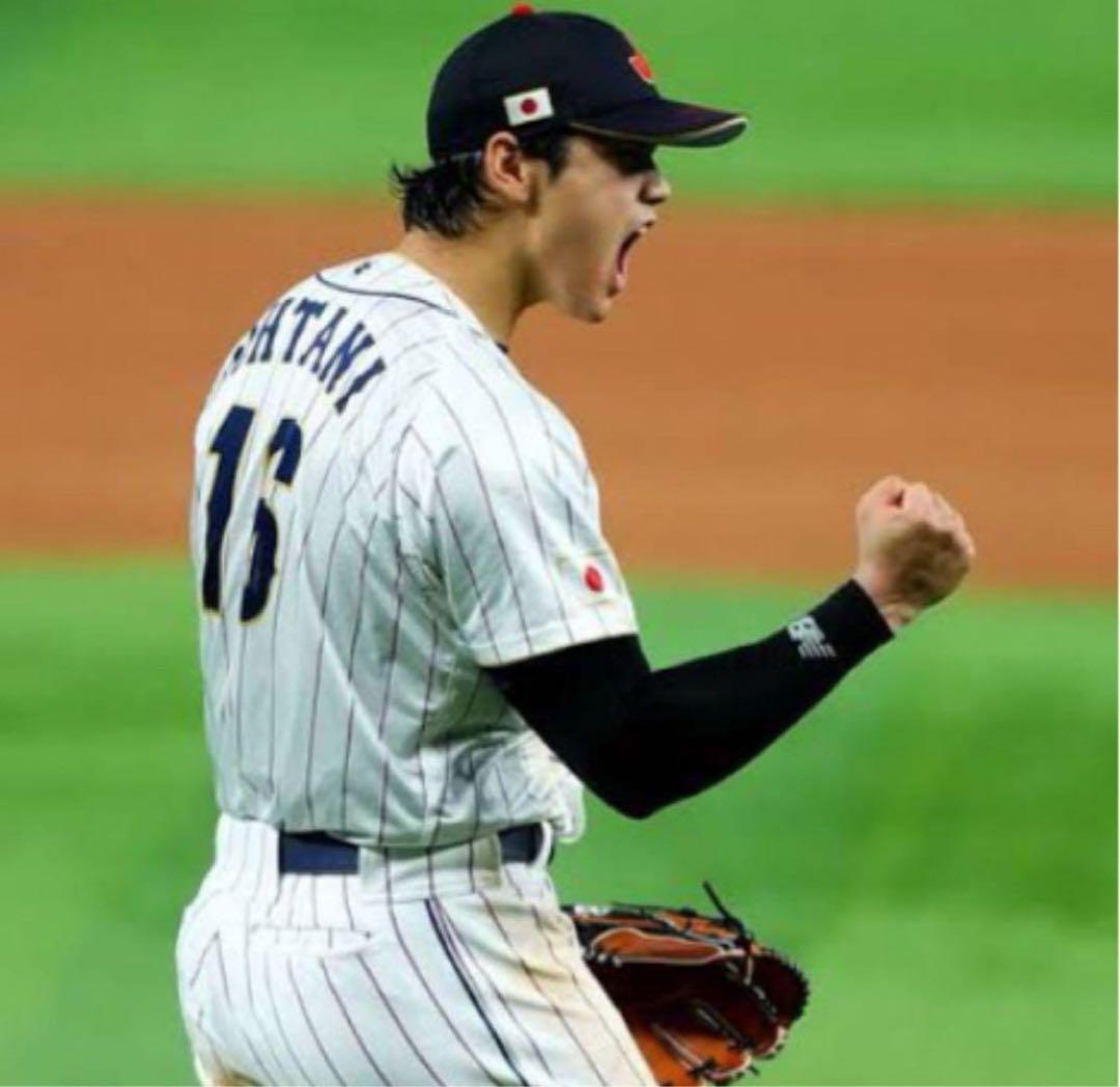 大谷翔平着用 New Balance アームスリーブ ブラック ※1枚 - メルカリ