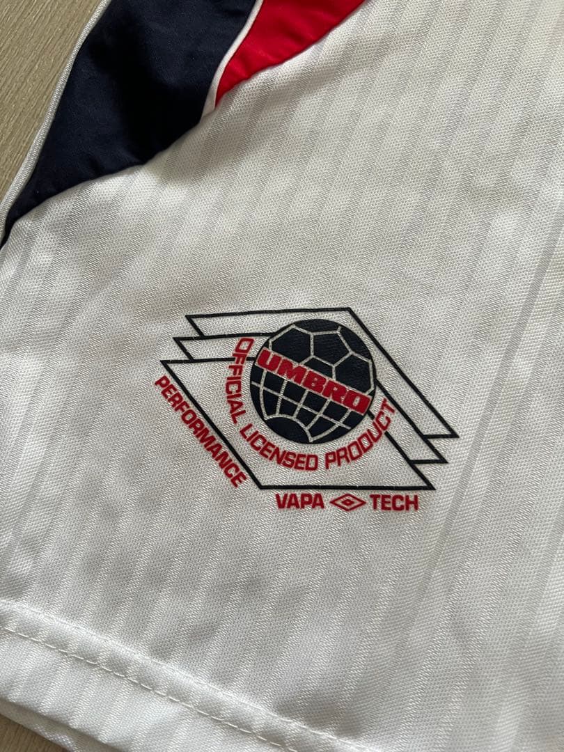 イングランド代表umbro oasis ユニフォームリアムadidas