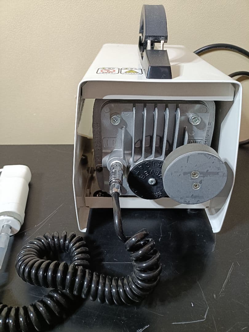 アズワン 小型バキュームクリーナー LV-935A 掃除機 定価13万 - メルカリ