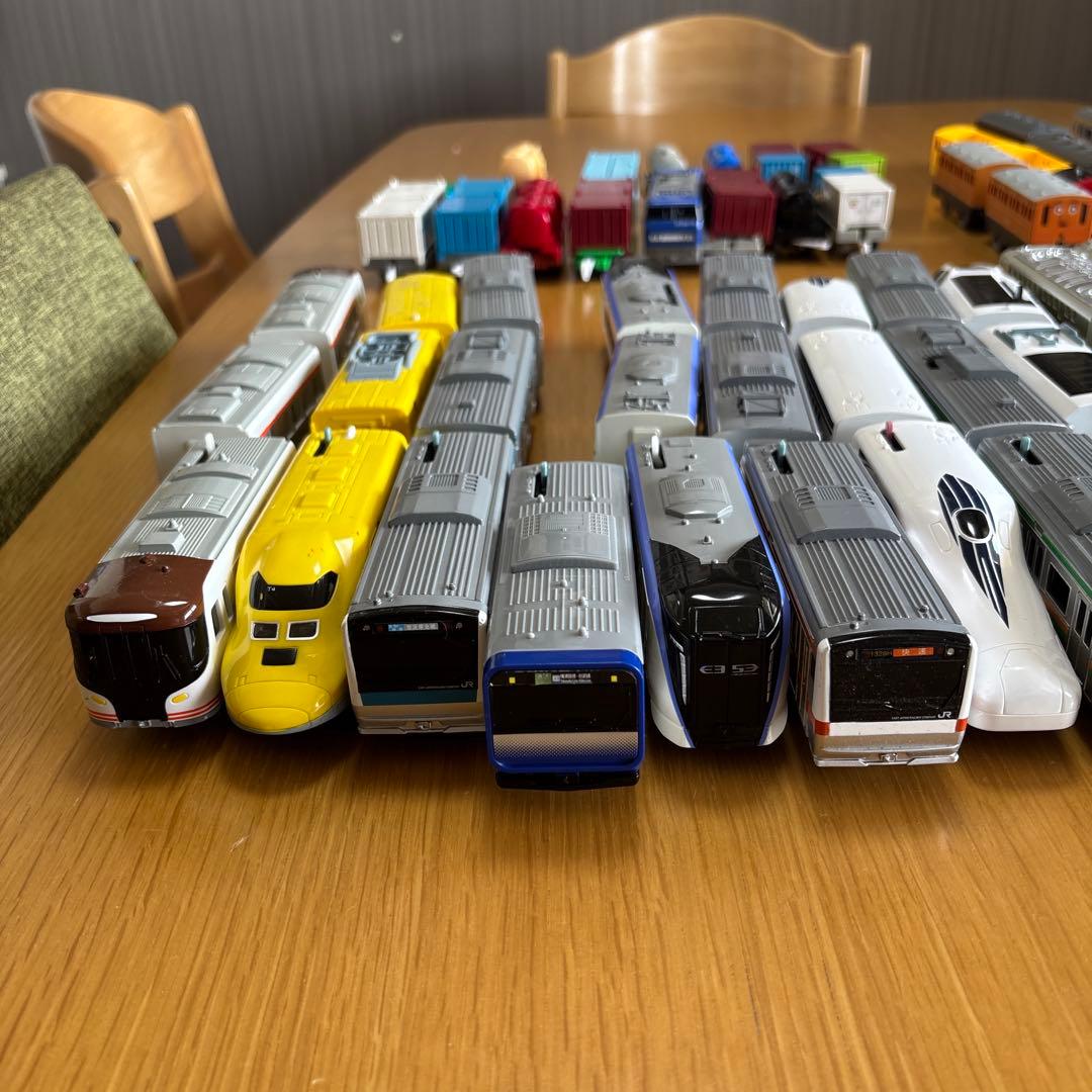 プラレール 車両+レール+その他まとめ売り - メルカリ