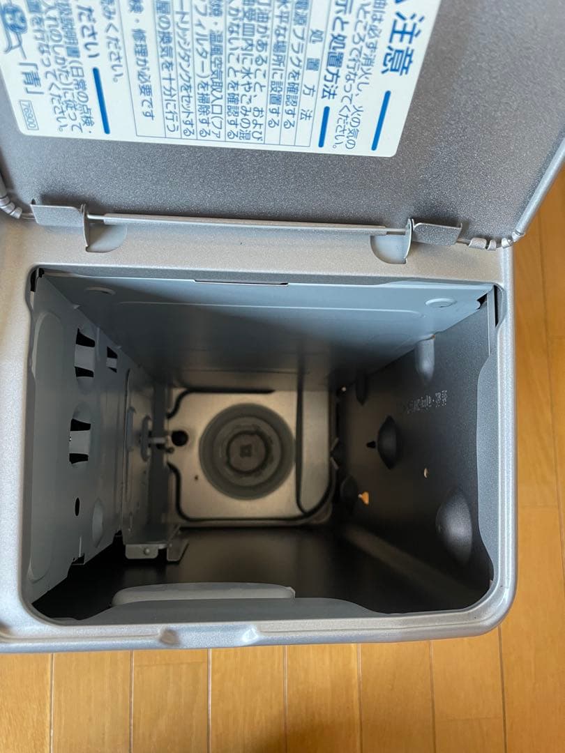 ダイニチ 石油ファンヒーター FW-4219S - メルカリ