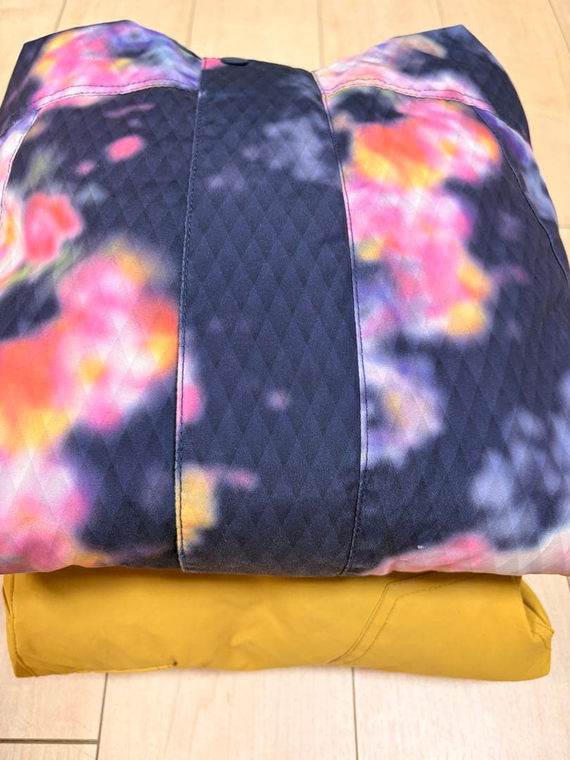 Burton スノーボードウェア 花柄 XXS-XL スポーツ ウィンタースポーツ