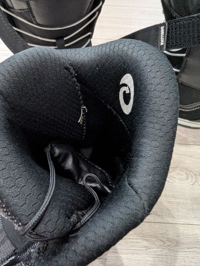 美品 《DEELUXE》スノーボードブーツ ブラック 27.5cm