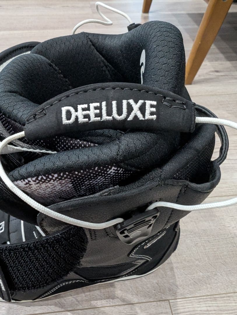 美品 《DEELUXE》スノーボードブーツ ブラック 27.5cm