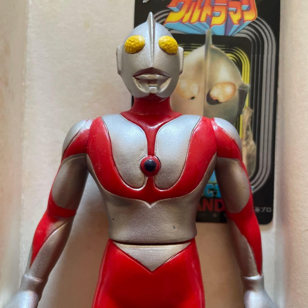 BANDAI 1983年ウルトラマン　初期　ソフビ　白台紙