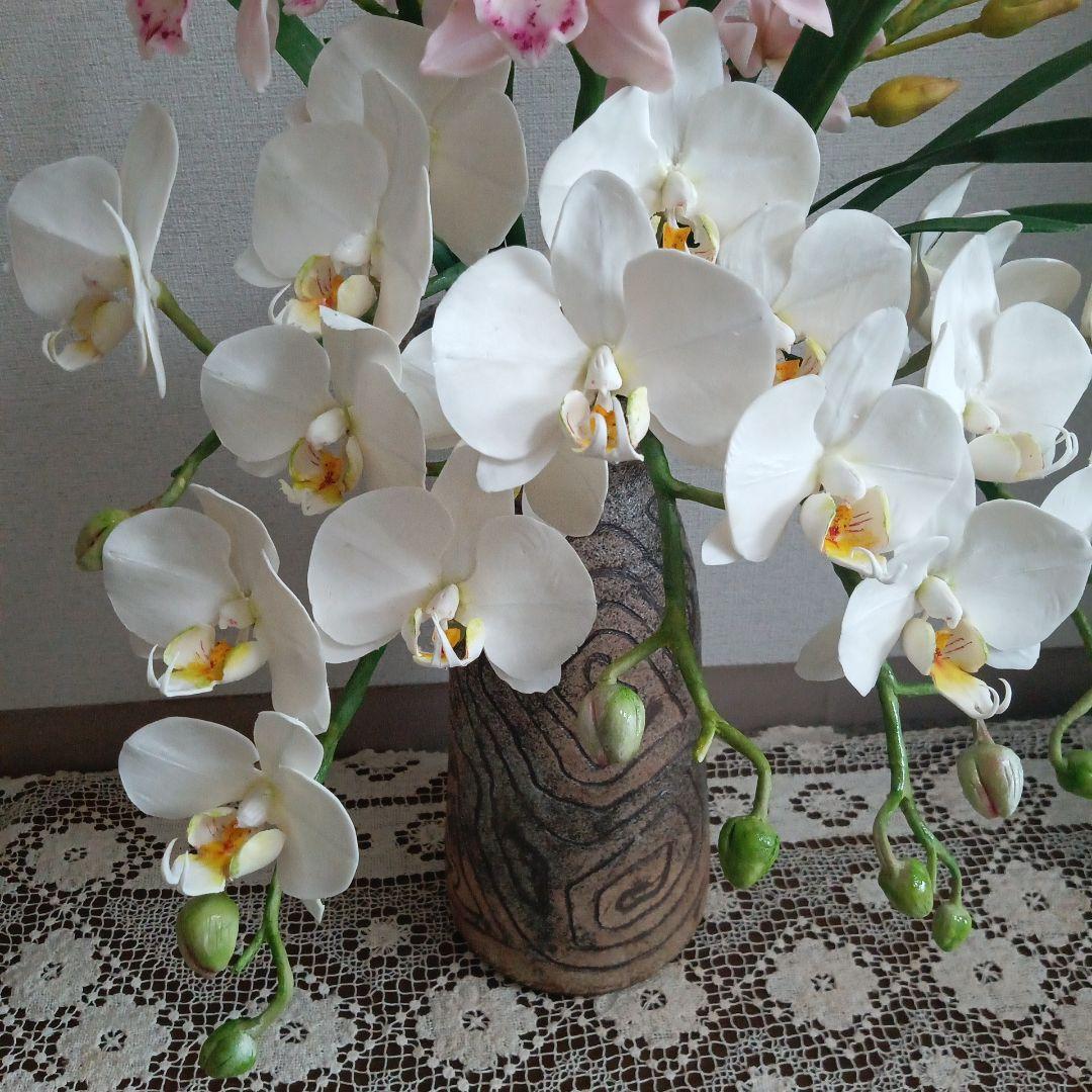 専用 ホワイトとピンクのオーキッドアレンジメント クレイフラワーの