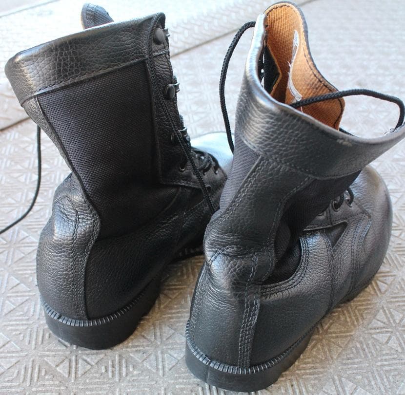 ミリタリーブーツ　26.0cm　半長靴