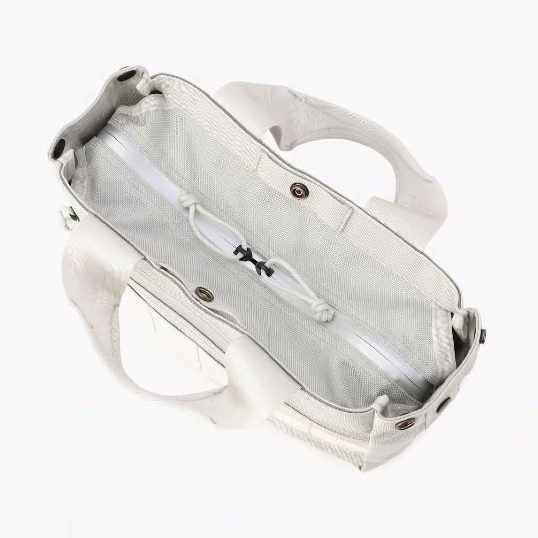 新品・タグ付き】完売品BRIEFING 限定メタリック カートトート