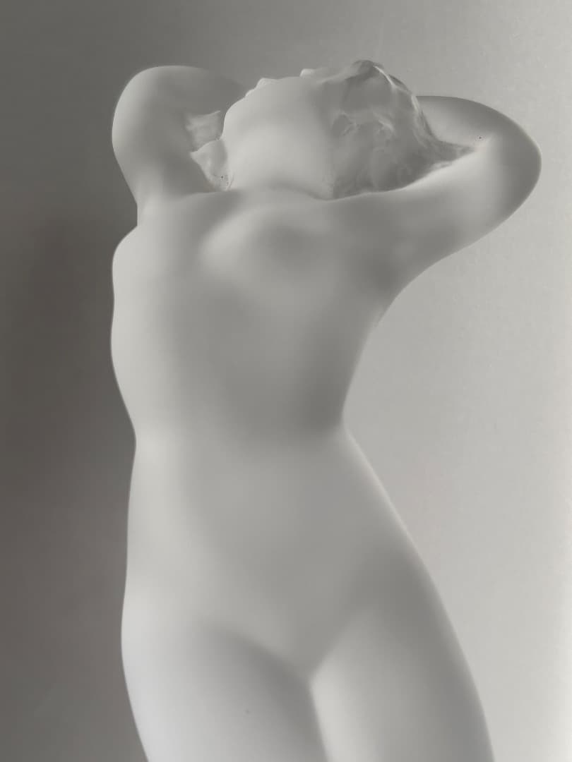 ラリック　裸婦像