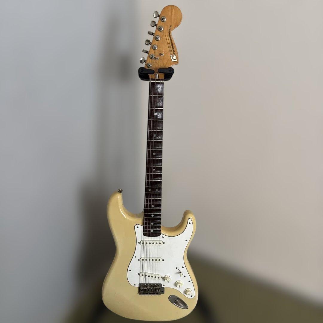石ロゴ　ストラトキャスター'78年製フェルナンデス