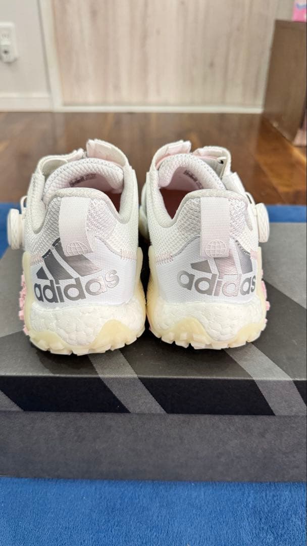 adidas コードカオス　レディース　23.5cm