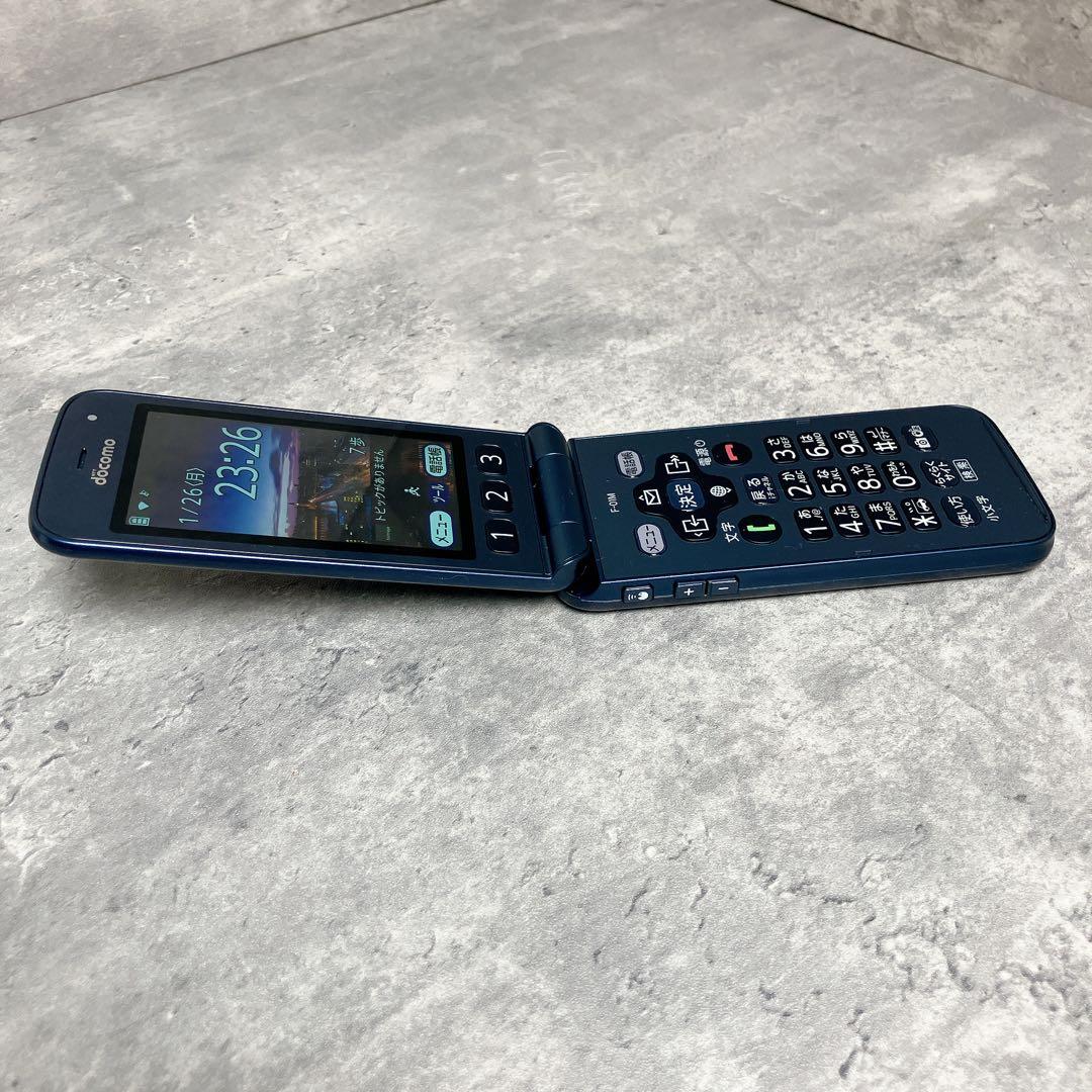 未使用品】ドコモ らくらくホン F-01M 4G LTE対応端末 ガラケー - メルカリ