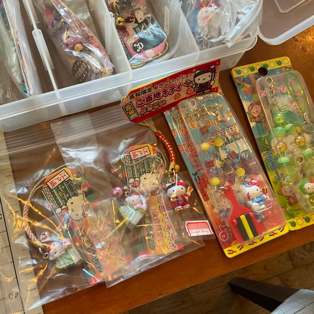 ハローキティ 90個 ご当地 キティ 根付 ストラップ まとめ売り