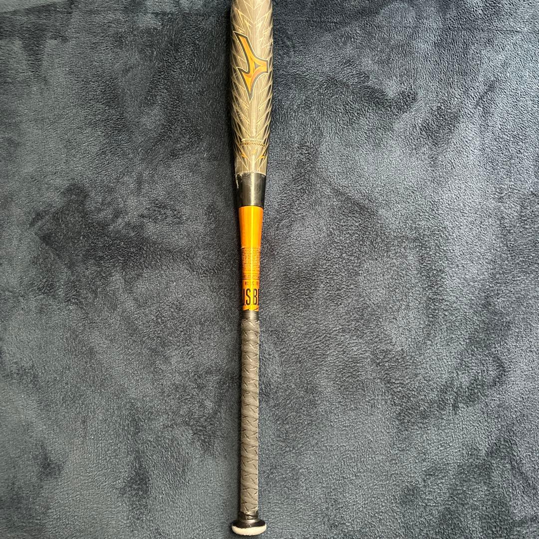 ギガキング02 83cm Amazon | MIZUNO(ミズノ) 軟式用ビヨンドマックス ギガキング02 バット